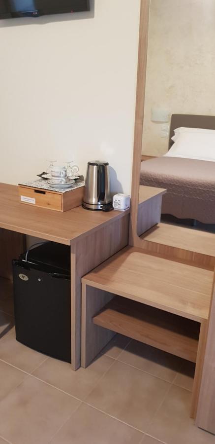Hotel Margherita Meuble Sirmione Ngoại thất bức ảnh