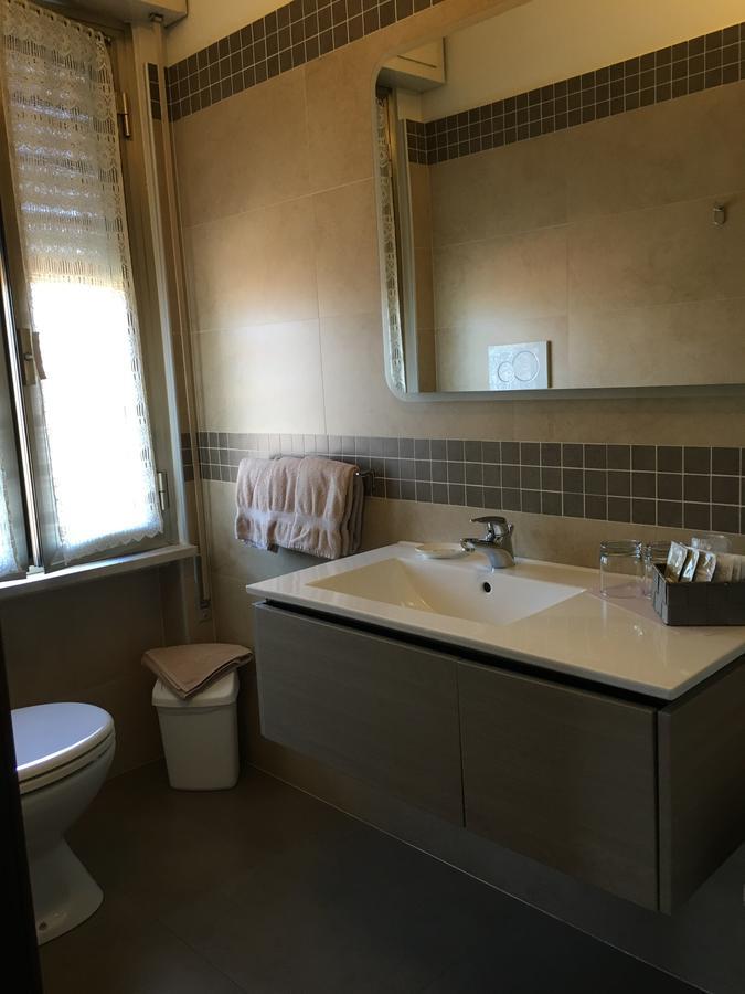 Hotel Margherita Meuble Sirmione Ngoại thất bức ảnh